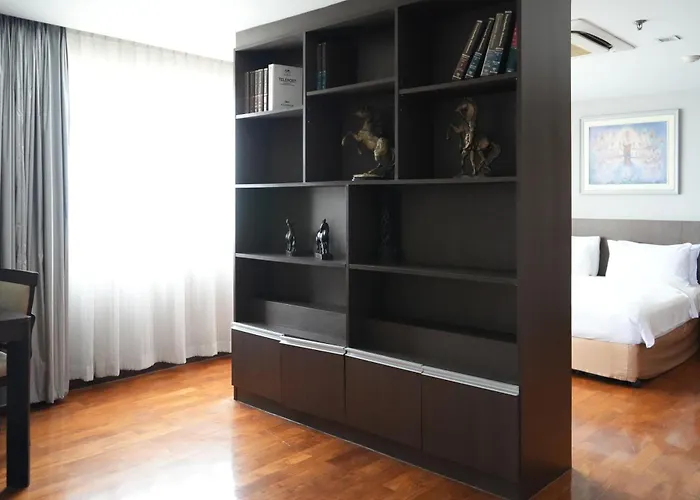 Royal 4*
